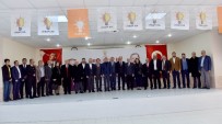 BÜYÜKŞEHİR YASASI - Hasan Angı Ve Başkan Altay Güneysınır'da Vatandaşlarla Bir Araya Geldi