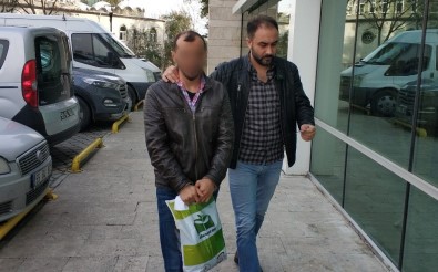 Okul Hizmetlisine Uyuşturucu Kullanımını Özendirme Gözaltısı