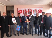KAMU GÖREVLİLERİ - Şehit Derneğinden Avşar'a Plaket