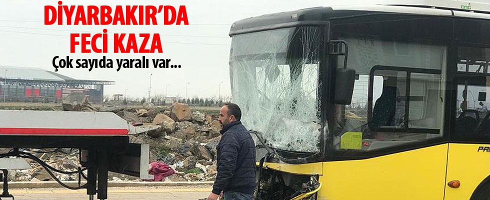 Servis minibüsü ile belediye otobüsü çarpıştı: 22 yaralı