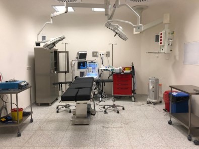 Türkoğlu Devlet Hastanesi'nde İlk Ameliyat Başarıyla Yapıldı
