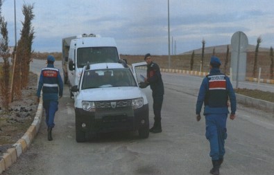 1,5 Ayda 421 Aranan Şahıs Yakalandı