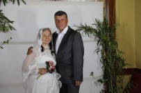 İKINCI BAHAR - 50 Yıl Sonra Sevgililer Günü'nde Gelinlik Giydiler