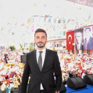 AK Parti Kars Gençlik Kolları Başkanı Haliloğlu, İstifa Etti