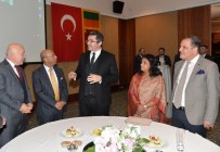OKAY MEMIŞ - Erzurum'da Sri Lanka Milli Günü Kutlandı