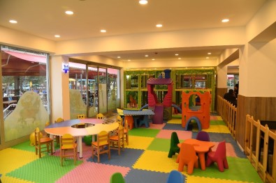 Isparta'da Çocuk Restoranı Ve Eğlence Merkezi Açılıyor