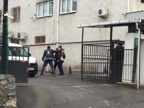 ERDEMIR - Kartal'da Çöken Binayla İlgili Gözaltına Alınan 4 Kişi Adliyede