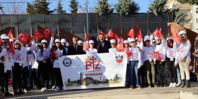 Öğrenciler 'Biz Anadolu'yuz Projesi' İle Çanakkale'ye  Gönderildi