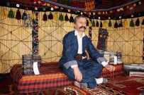 BELLEK - (Özel) Hakkarili Dengbejin Kaset Aşkı