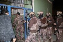 KORSAN GÖSTERİ - Şafak Vakti Terör Operasyonu Açıklaması 24 Gözaltı