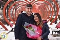 SEVGILILER GÜNÜ - Sevgililer Günü'nde Kalpler Sevgi Yolu'nda Birleşti