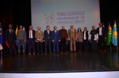 'Sibirya'dan Anadolu'ya Taştaki Türkler' Konuşuldu