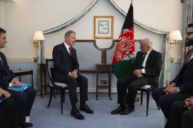 Bakan Akar, Afganistan Cumhurbaşkanı İle Görüştü