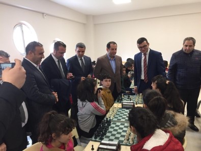 Diyarbakır'da Satranç Müsabakaları Devam Ediyor