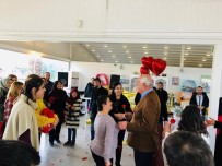 SEVGILILER GÜNÜ - Down Sendromlulardan Sevgililer Günü Kutlaması