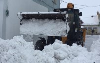 Elazığ'da Kar Nedeniyle 73 Köy Yolu Ulaşıma Kapandı Haberi