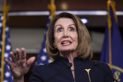 Pelosi'den Trump'a Açıklaması 'Olağanüstü Hal İlanı Kanunsuz Bir Eylem'