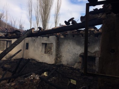 Simav'da Yangın Açıklaması 1 Ölü