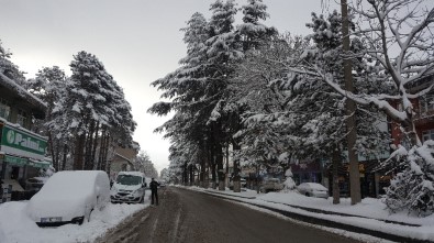 Tatvan'da Kar Yağışı