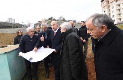 Ulaştırma Ve Altyapı Bakanı Turhan, Yapımı Süren Kanuni Bulvarı'nda İncelemelerde Bulundu