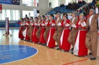 İDRIS AKBıYıK - Hakkari'de Kulüpler Arası Halk Oyunları Yarışması