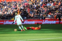 ÇıTAK - Spor Toto Süper Lig Açıklaması İM Kayserispor Açıklaması 1 - Göztepe Açıklaması 0 (İlk Yarı)