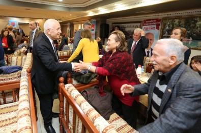 Başkan Yaşar, Muhtarlarla Bir Araya Geldi