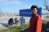 SAVAŞ ÖZDEMİR - Bisikletli Japon Turist Osmaniye'de Mola Verdi