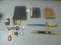 SINIR GÜVENLİĞİ - Ukrayna Vatandaşı, Rusya'ya Tarihi Eser Kaçırırken Yakalandı