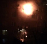 İTFAİYE MERDİVENİ - İstanbul'da Korkutan Yangtın