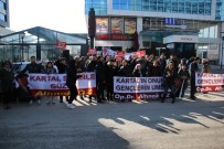 ALTıNOK ÖZ - CHP Önünde Partililerden Aday Protestosu