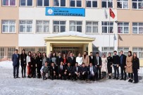 YABANCı DIL - Başkanlardan Müdür Gür'e Ziyaret