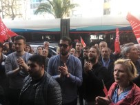 TUNCAY ÖZKAN - CHP İzmir İl Başkanlığı Önünde 'Buca' Tepkisi
