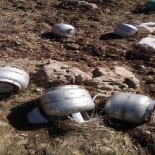 CUDI DAĞı - Cudi Dağı'nda Teröristlere Ait Yaşam Malzemesi Ele Geçirildi