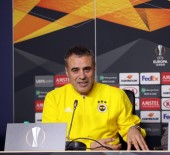 REFERANS - Ersun Yanal Açıklaması 'Slimani Yerine Ayew'i Kullanacağım'