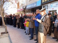 MUSTAFA ARDA - Hisarcık'ta Umre Kafilesi Dualarla Uğurlandı