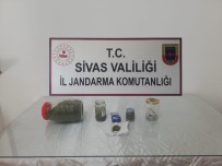 SİGARA KAÇAKÇILIĞI - Jandarma Kaçakçılara Göz Açtırmıyor