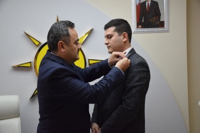 MHP'den İstifa Etti AK Parti'ye Geçti