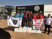 BATMAN PETROLSPOR - Büyükşehir'in Atletizm Takımı Türkiye Şampiyonu Oldu