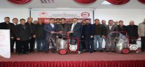BÜYÜKBAŞ HAYVAN - Elazığ'da Üreticilere Süt Sağma Makinesi Dağıtıldı
