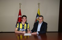 OSMAN ERTUĞRUL - Fenerbahçe İmzayı Attırdı