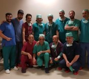 SAKARYA CADDESİ - Kılınç Mesai Arkadaşlarını Unutmadı