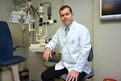 Sarı Noktada Göz İçi Mercek Tedavisi Başarılı Sonuçlar Veriyor