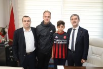 TURGUTLUSPOR - Turgutluspor'dan Fenerbahçe'ye Transfer Oldu