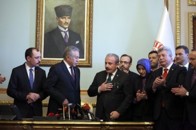 AK Parti'nin TBMM Başkan Adayı Şentop Başvurusunu Yaptı