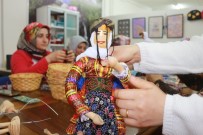 KÜLTÜR BAKANLıĞı - Ev Kadınları 'Besi Bebek' Yapmayı Öğreniyor