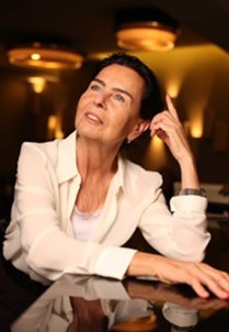 Fatma Girik Ameliyat Oldu