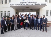 GAZIANTEP ÜNIVERSITESI - Şahin'in Projeleri, Üniversite Öğrencilerini Heyecanlandırdı