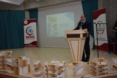 Edremit'te Geleceğin Yazarları Yetişiyor