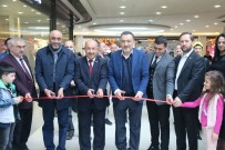 İNSANI YARDıM VAKFı - Öğrencilerden Anlamlı Resim Sergisi